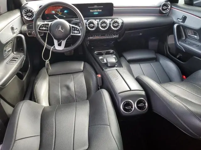 2019 MERCEDES-BENZ A 220  