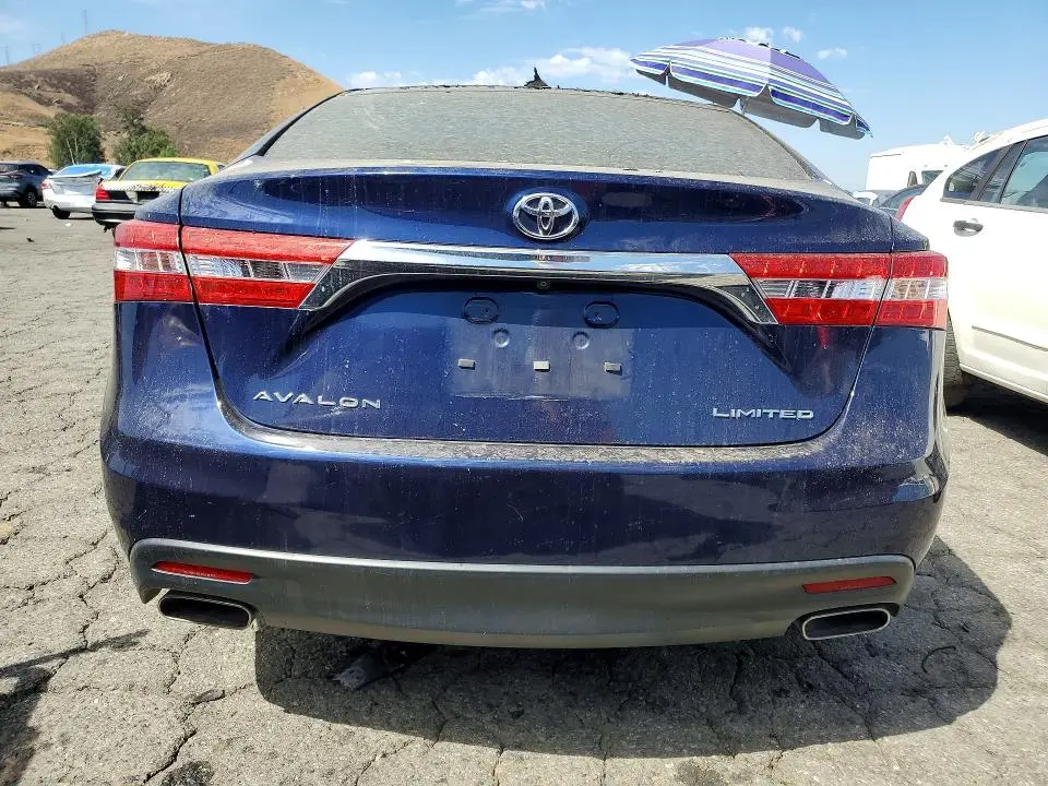 2013 TOYOTA AVALON   