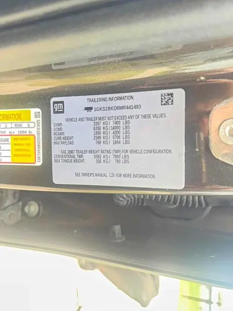 2021 GMC YUKON SLT  