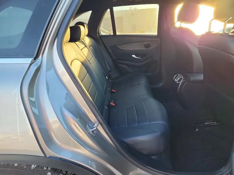 2020 MERCEDES-BENZ GLC 300  