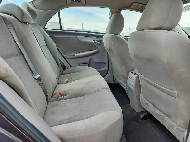 2012 TOYOTA COROLLA LE  