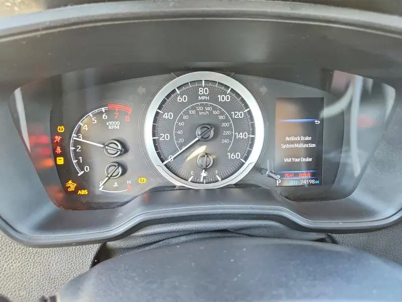 2020 TOYOTA COROLLA LE  