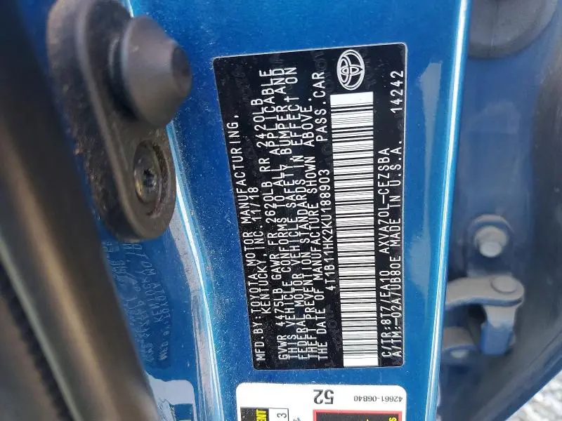 2019 TOYOTA CAMRY SE  