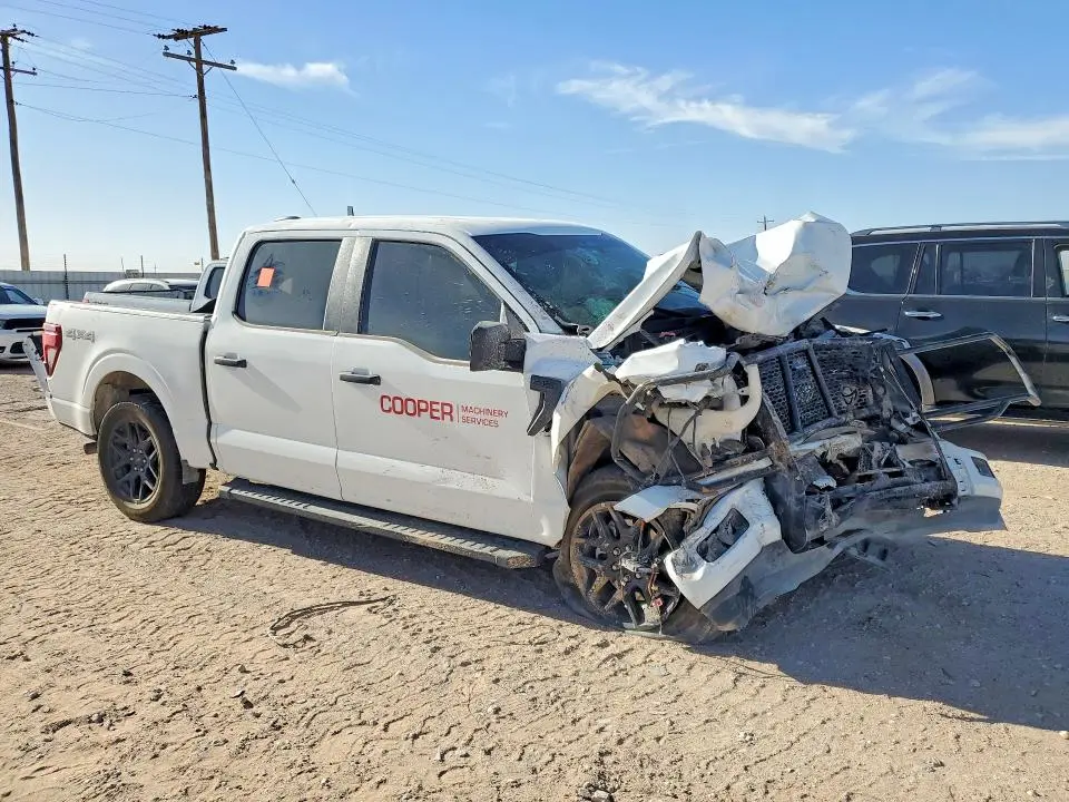 2024 FORD F150 STX  