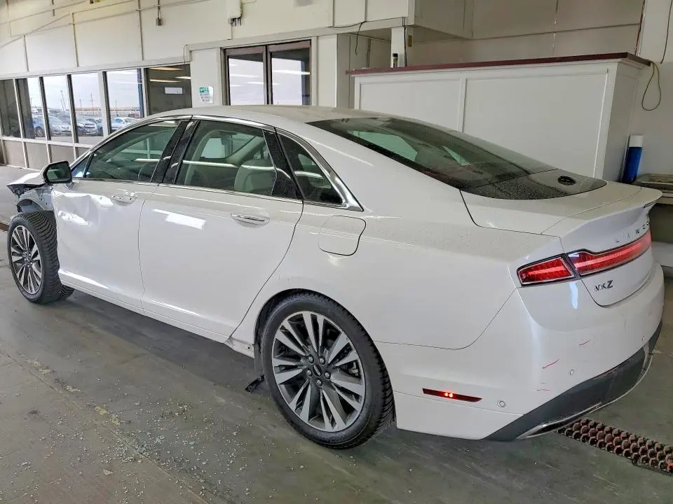 2019 LINCOLN MKZ RESERVE II  