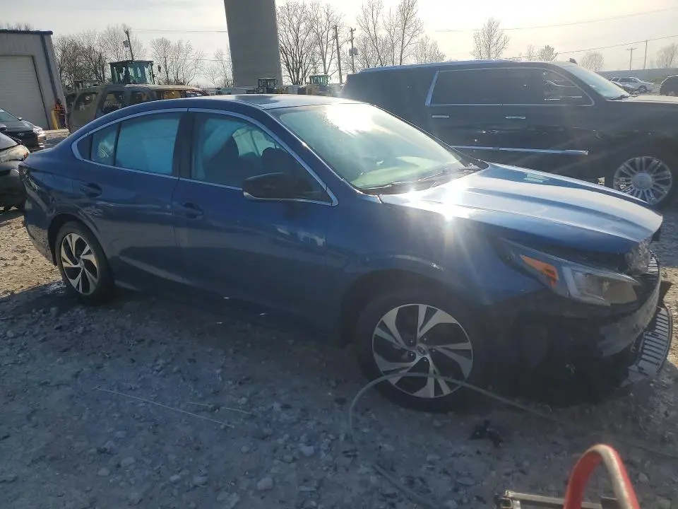 2022 SUBARU LEGACY   