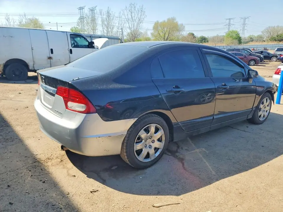 2011 HONDA CIVIC LX  
