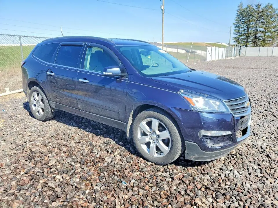 2017 CHEVROLET TRAVERSE LT  