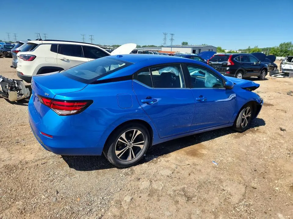 2023 NISSAN SENTRA SV  
