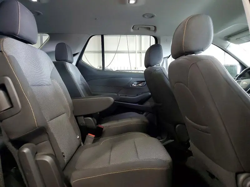 2021 CHEVROLET TRAVERSE LT  