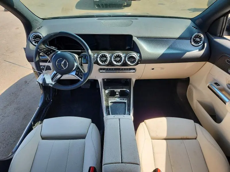 2026 MERCEDES-BENZ GLA 250 4MATIC  