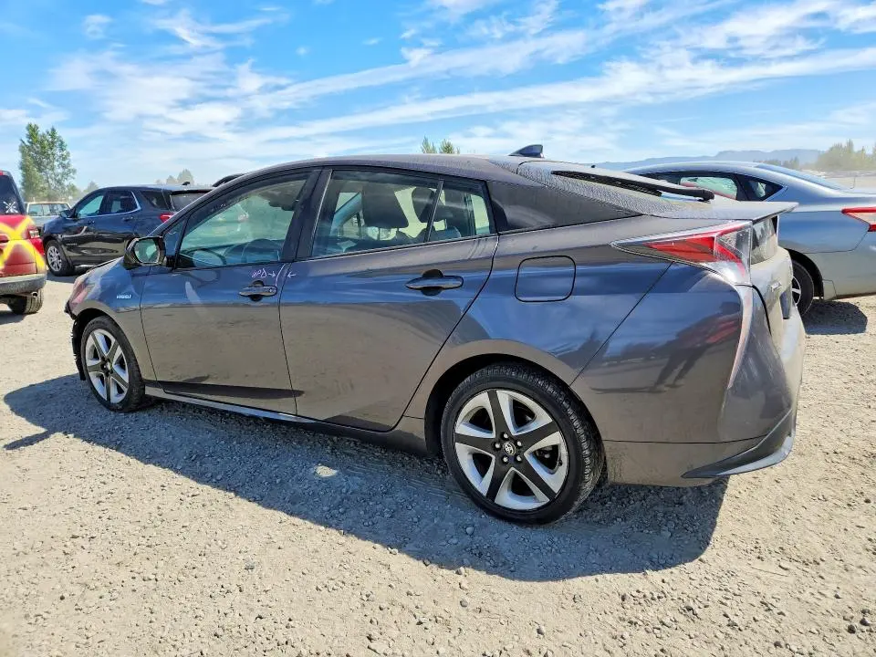 2017 TOYOTA PRIUS THREE TOURING  
