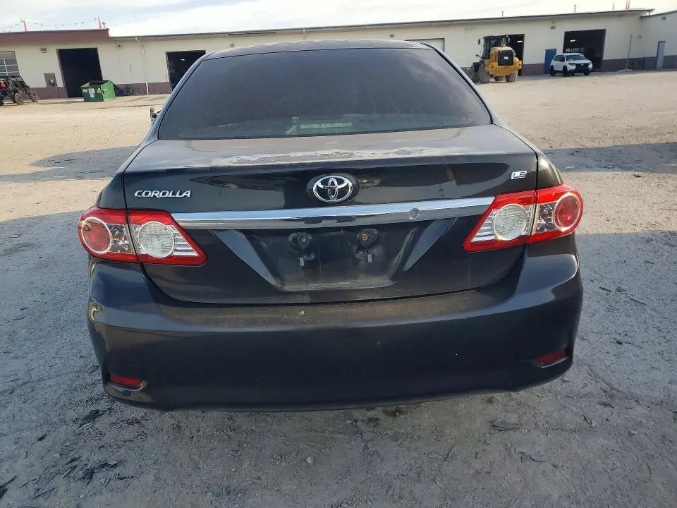 2013 TOYOTA COROLLA LE  