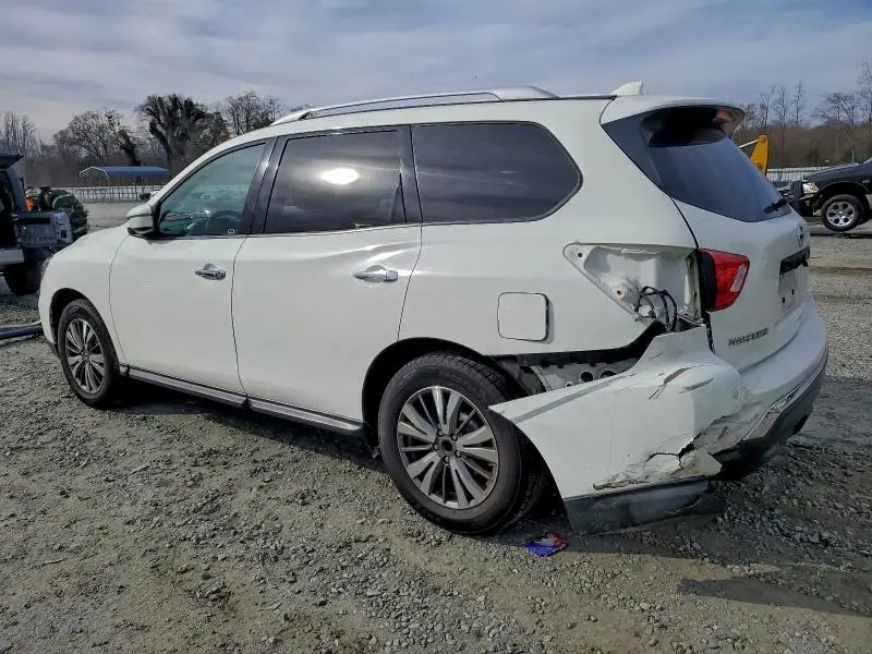 2020 NISSAN PATHFINDER SV  
