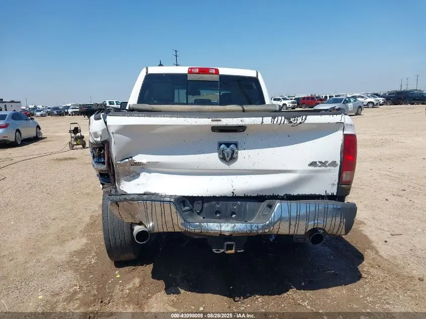 2015 RAM 1500 BIG HORN