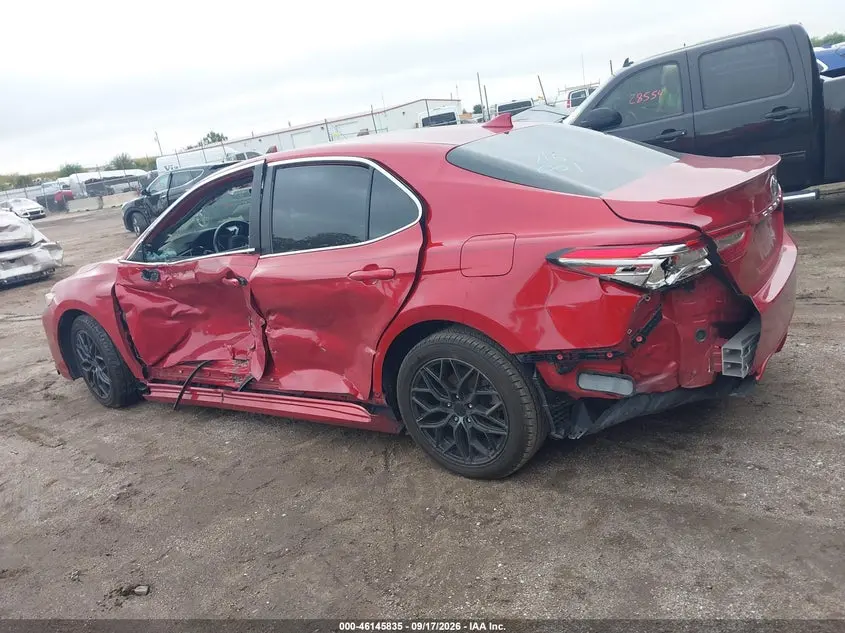 2019 TOYOTA CAMRY SE
