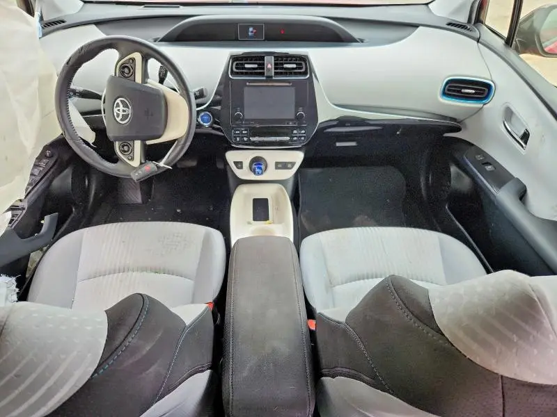 2016 TOYOTA PRIUS THREE  