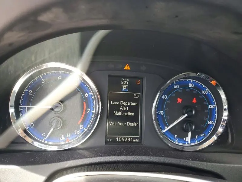 2017 TOYOTA COROLLA XSE  