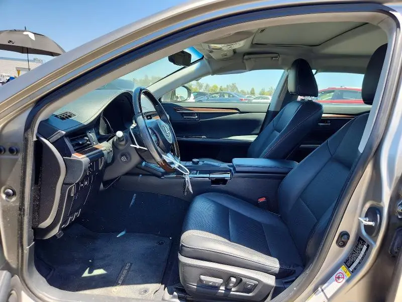 2016 LEXUS ES 350  