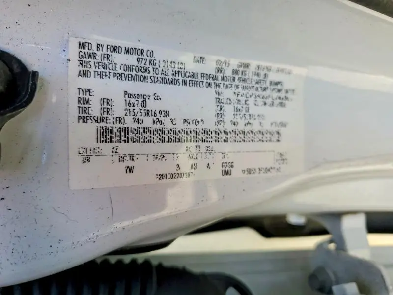 2015 FORD FOCUS SE  