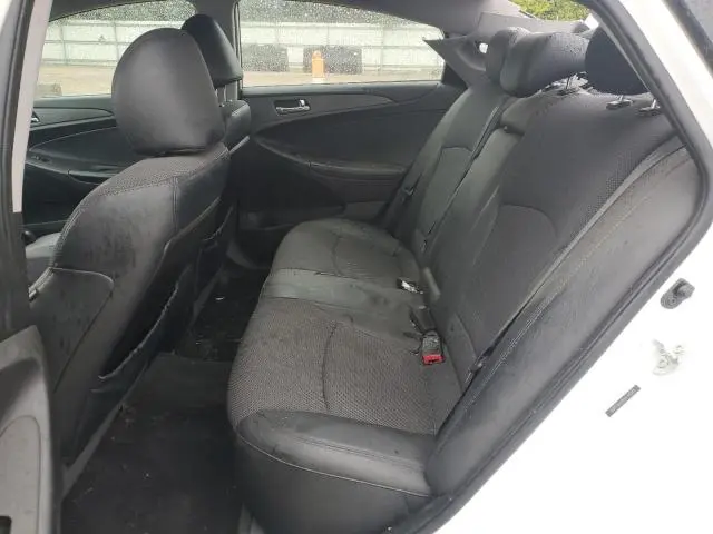 2013 HYUNDAI SONATA SE  