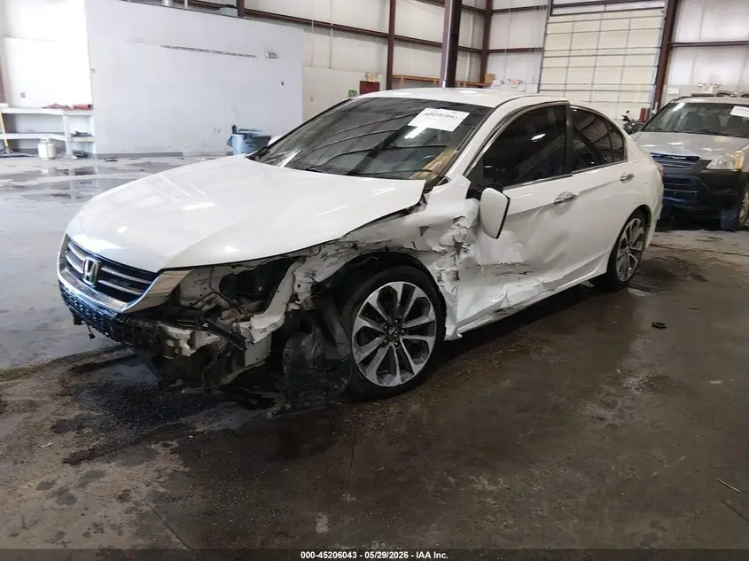 2015 HONDA ACCORD SPORT