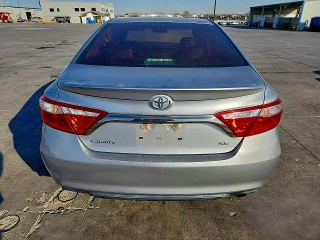 2015 TOYOTA CAMRY LE  