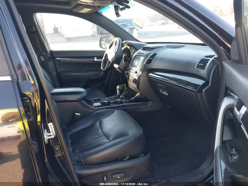 2015 KIA SORENTO LIMITED V6