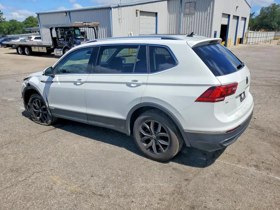 2024 VOLKSWAGEN TIGUAN SE  