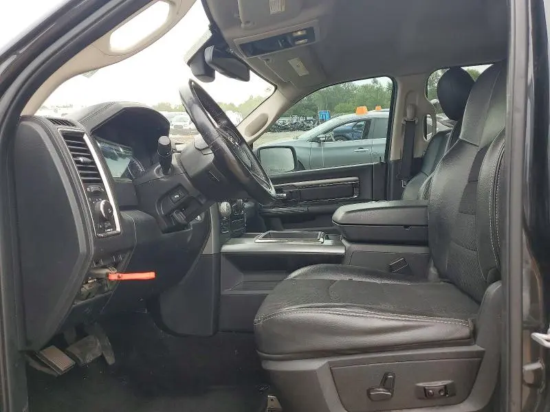 2015 RAM 1500 SPORT  