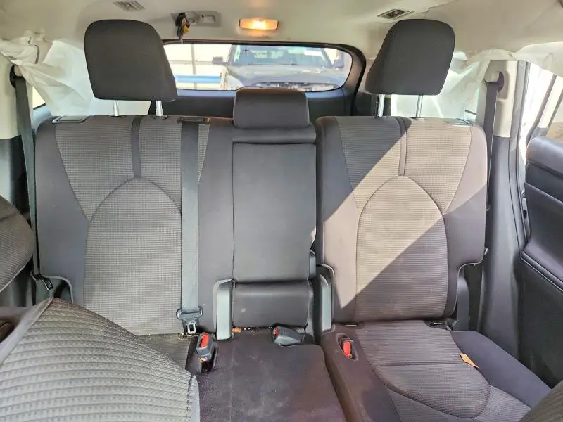 2020 TOYOTA HIGHLANDER L  