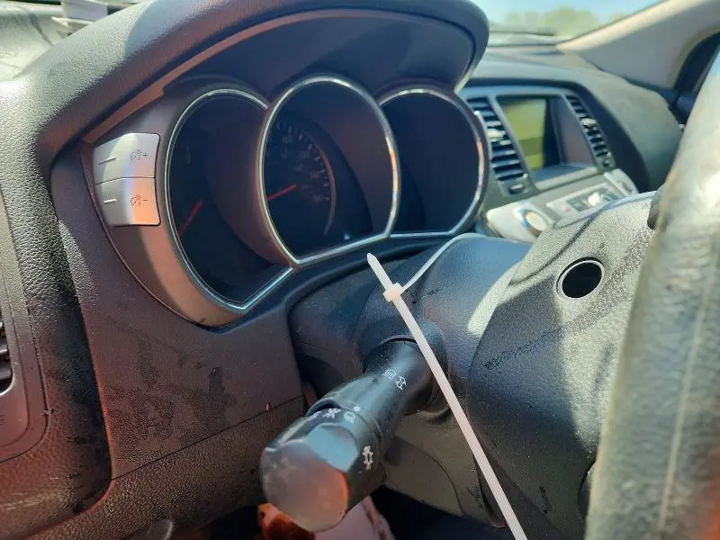 2012 NISSAN MURANO S  