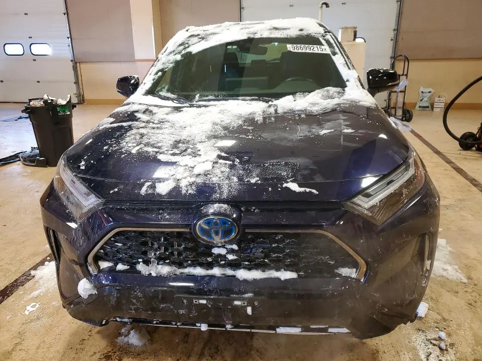 2024 TOYOTA RAV4 PRIME XSE  