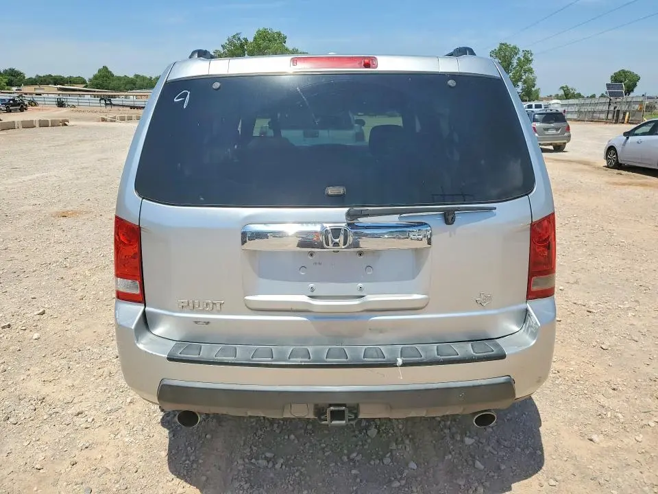 2010 HONDA PILOT EXL  