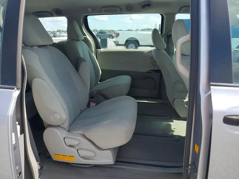 2012 TOYOTA SIENNA BASE 7-PASSENGER  