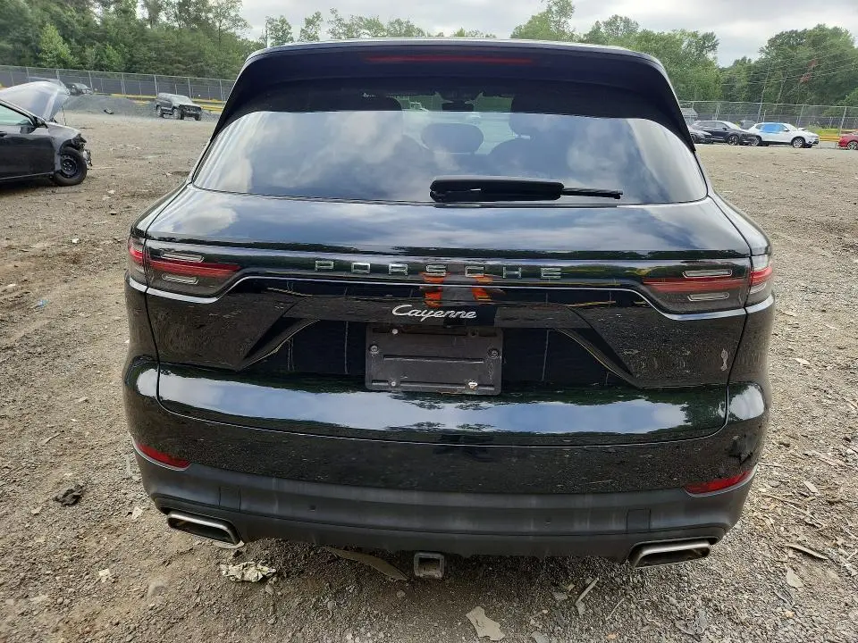 2019 PORSCHE CAYENNE   