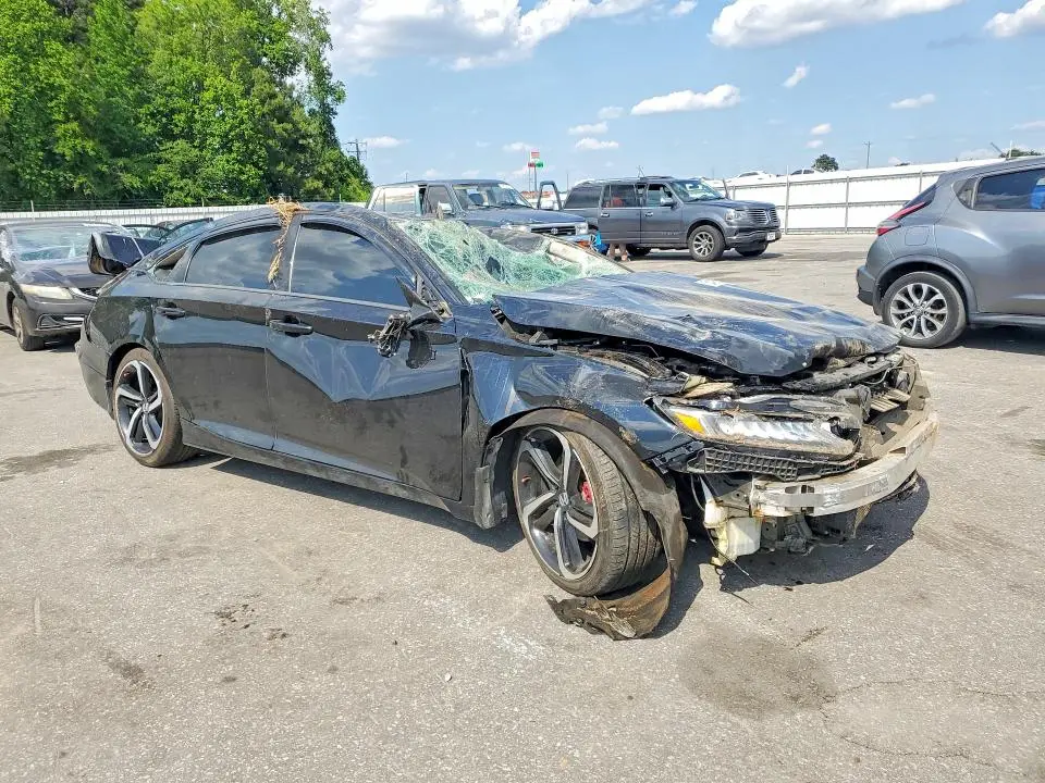 2022 HONDA ACCORD SPORT SE  