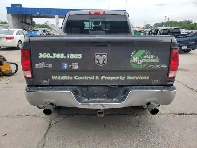 2016 RAM 1500 SLT