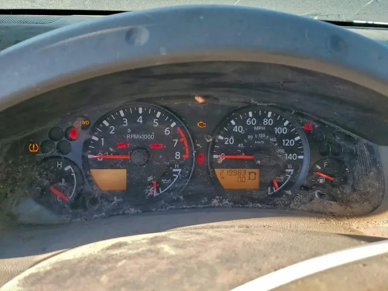 2013 NISSAN FRONTIER S  