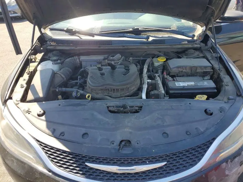 2015 CHRYSLER 200 C  