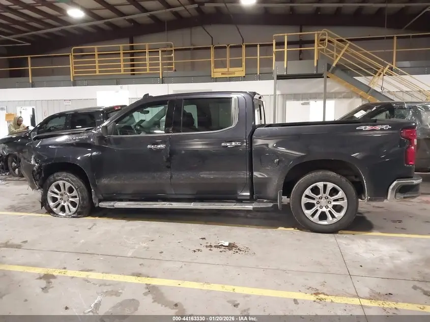 2023 CHEVROLET SILVERADO 1500 LTZ