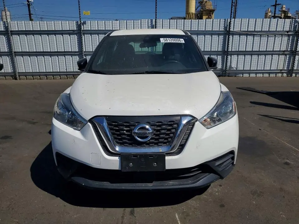 2020 NISSAN KICKS S  
