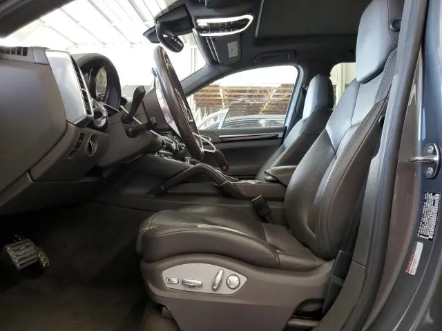 2016 PORSCHE CAYENNE SE HYBRID  