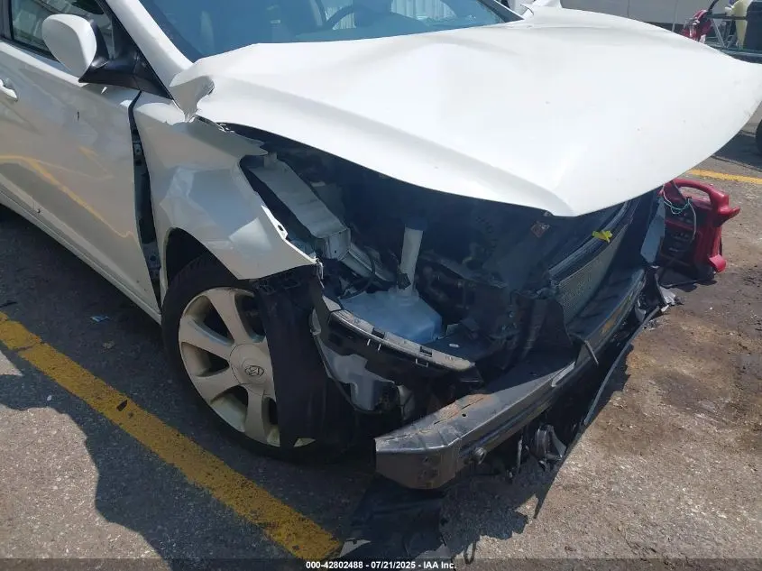 2013 HYUNDAI ELANTRA LIMITED