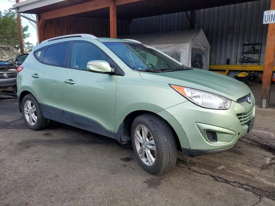 2012 HYUNDAI TUCSON GLS  