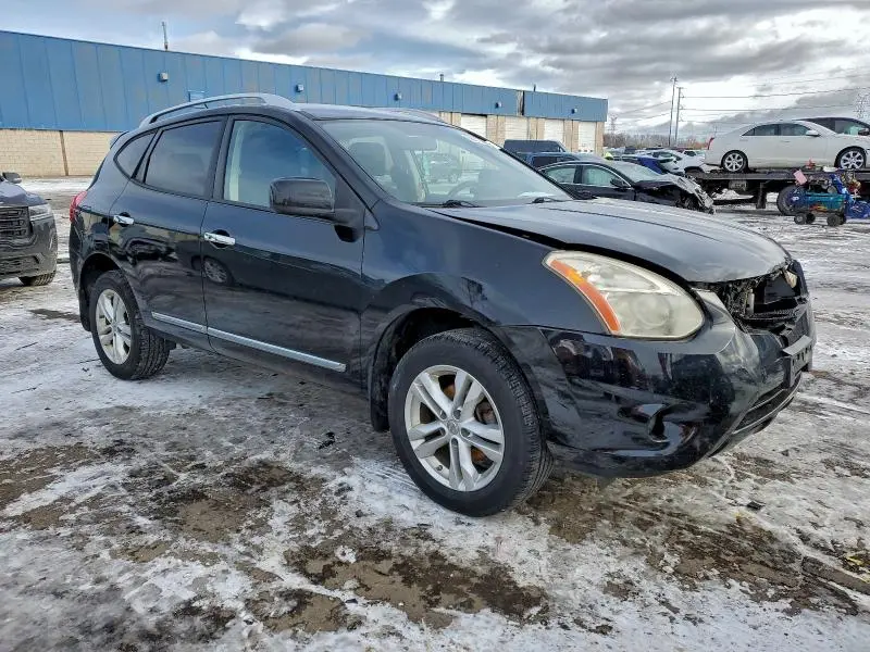 2013 NISSAN ROGUE S  