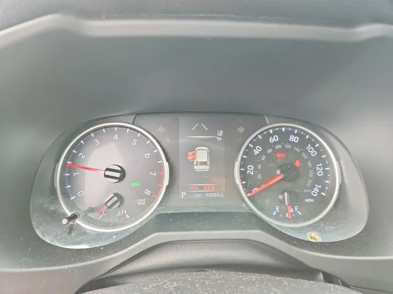 2019 TOYOTA RAV4 LE  
