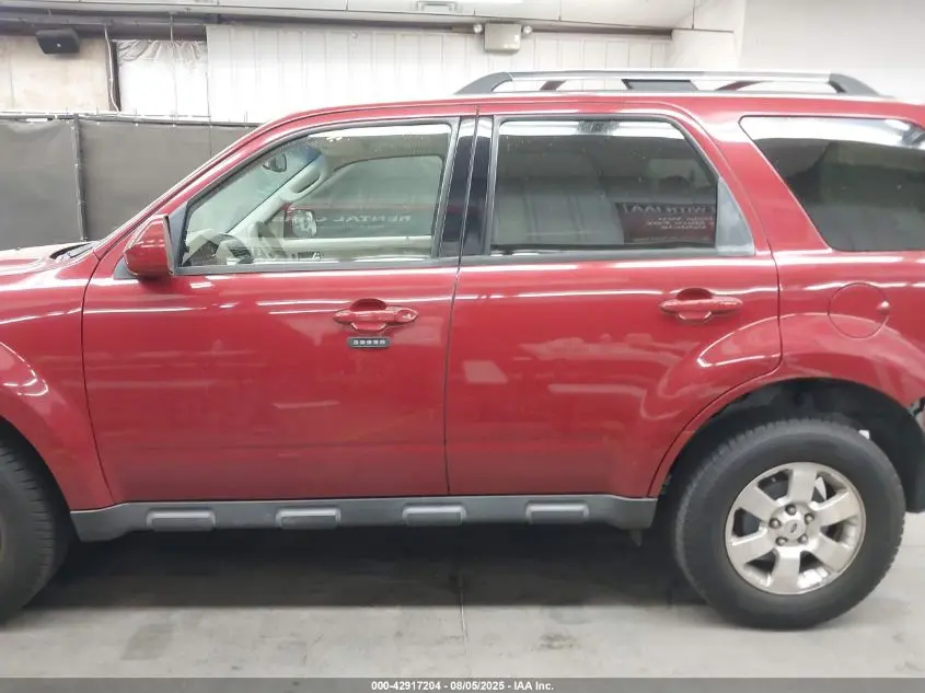 2011 FORD ESCAPE LIMITED