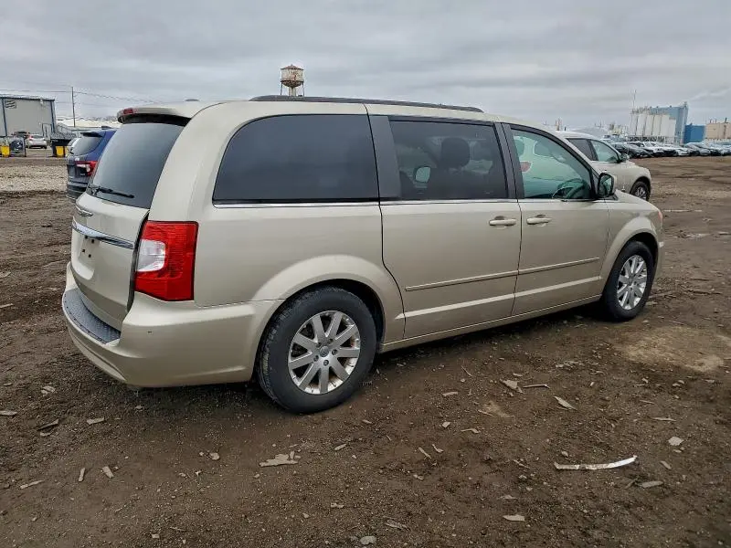 2015 CHRYSLER TOWN & COUNTRY LX  
