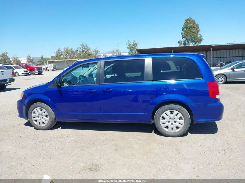2018 DODGE GRAND CARAVAN SE